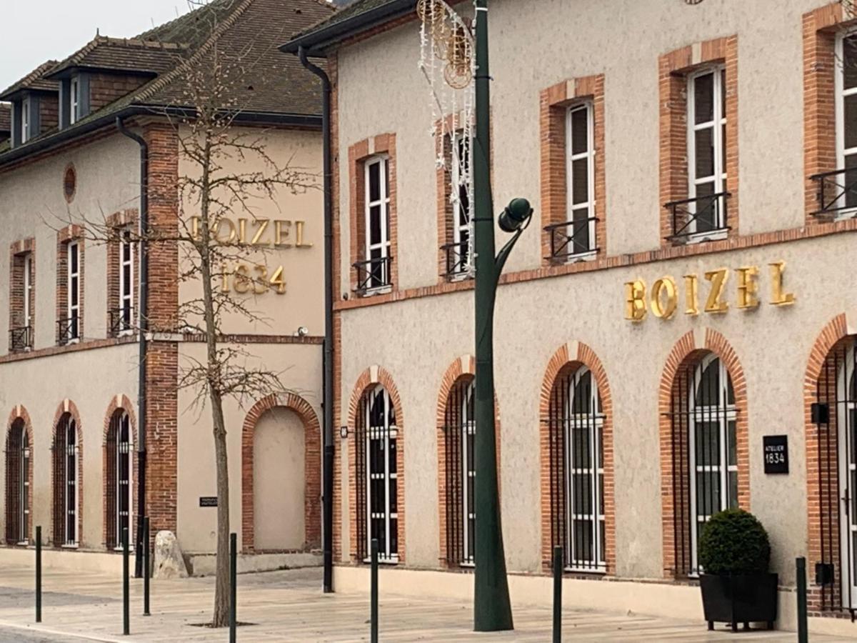 L Oote Appart Épernay Eksteriør bilde